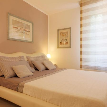Siena Uptown - Sabrina'S Charming Apartment Екстериор снимка