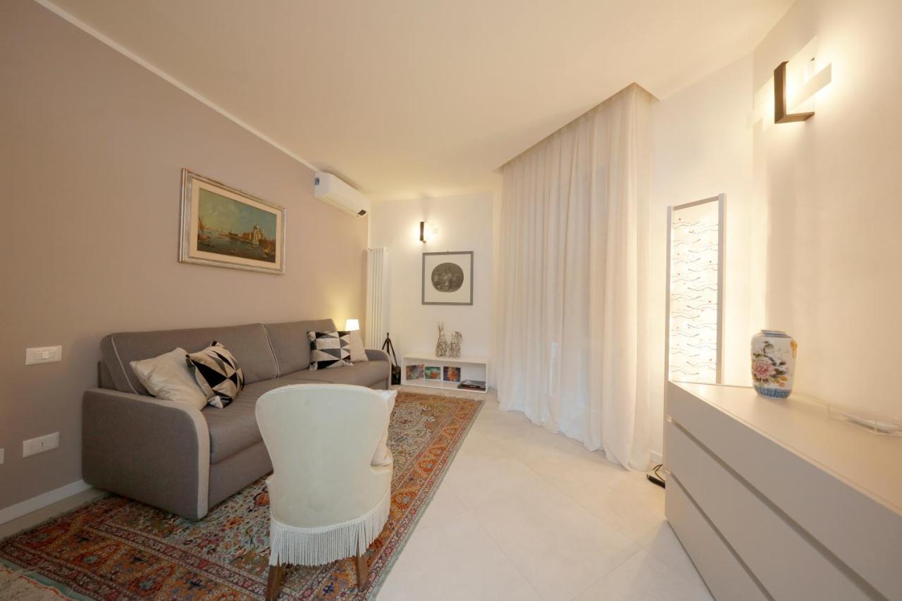 Siena Uptown - Sabrina'S Charming Apartment Екстериор снимка