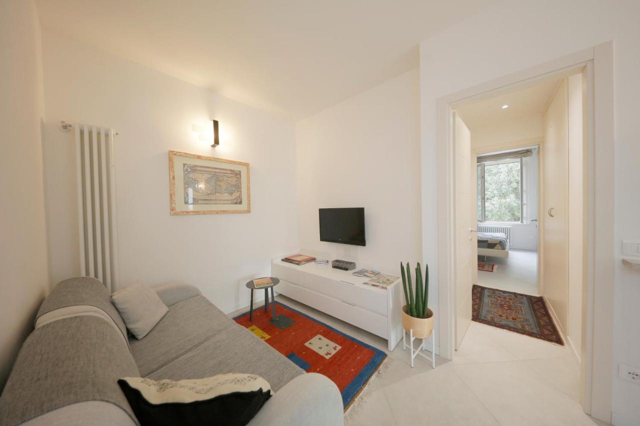 Siena Uptown - Sabrina'S Charming Apartment Екстериор снимка